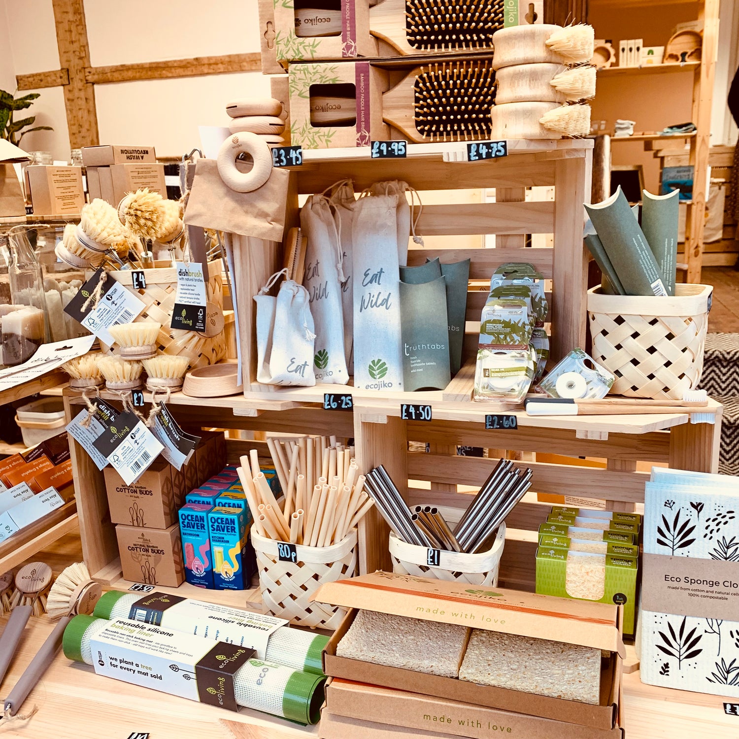 eco friendly plastic free products in zero waste shop