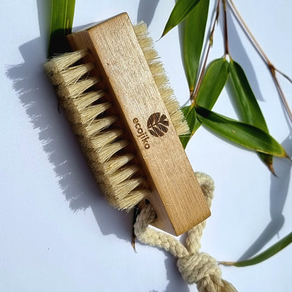 Bamboo Nail Brush
